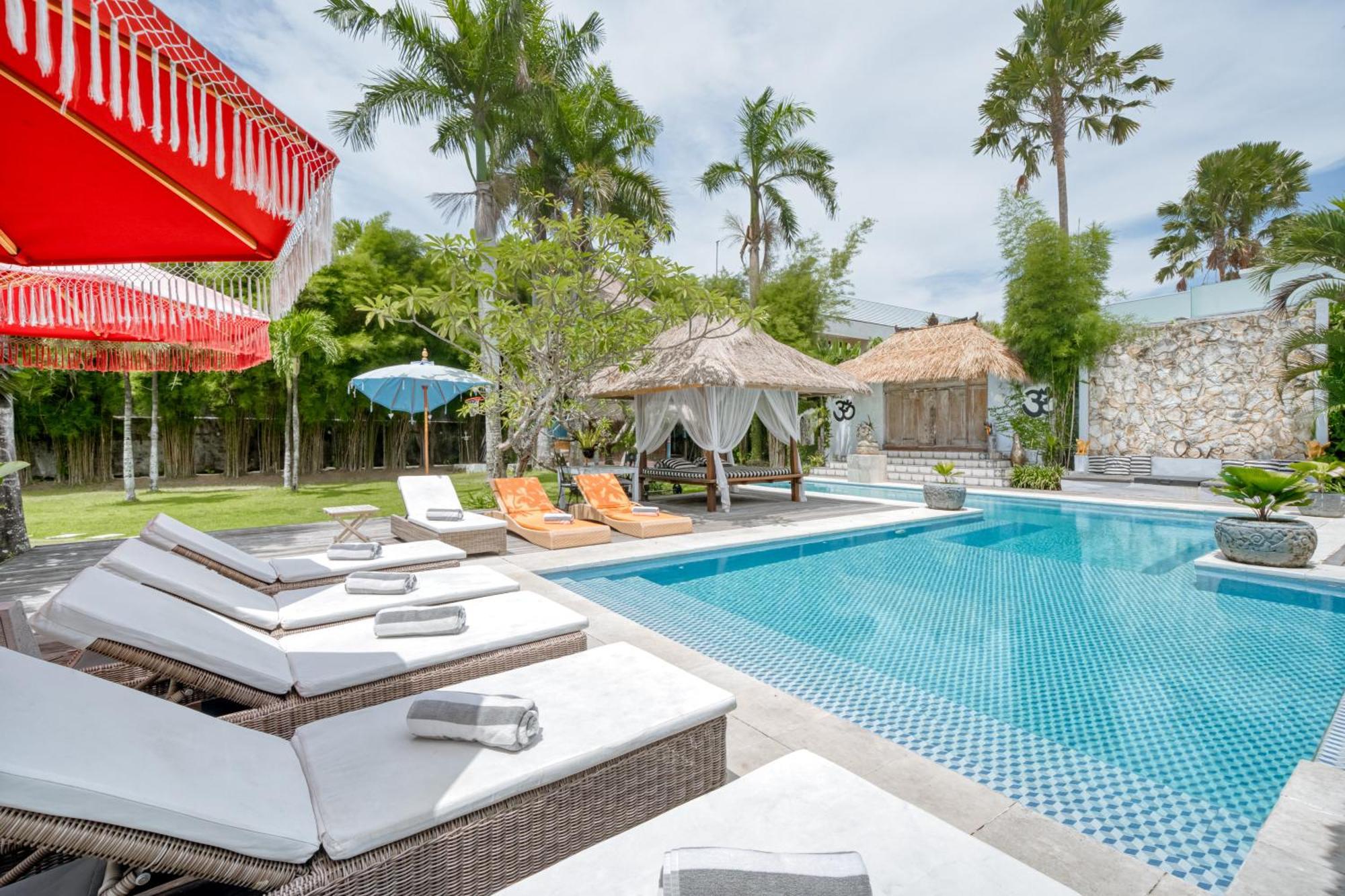 Villa Kalis, 10 Bedroom Family And Group Villa Seminyak Exterior foto